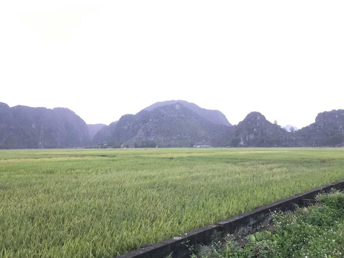 Anh Homestay Нин Бин Екстериор снимка